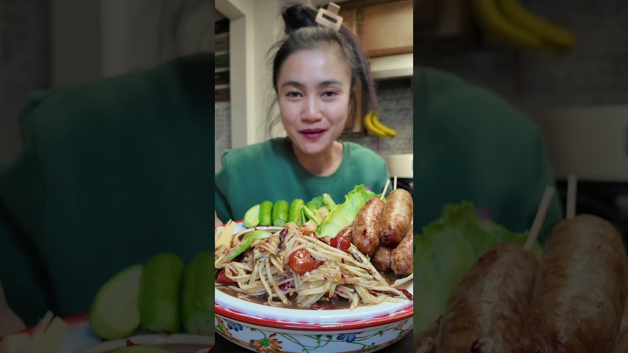 ไส้กรอกข้าว ย่างหนังกรอบ ๆ แกล้มส้มตำปลาร้า 🇺🇸 ไส้กรอกทำเอง ปลอดภัยไร้สารอันตราย