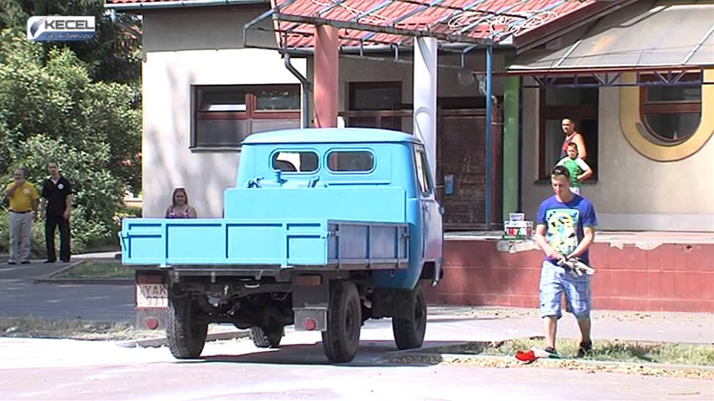 Meggyfesztivál 2. nap - Csettegőverseny - 2015. június 13.