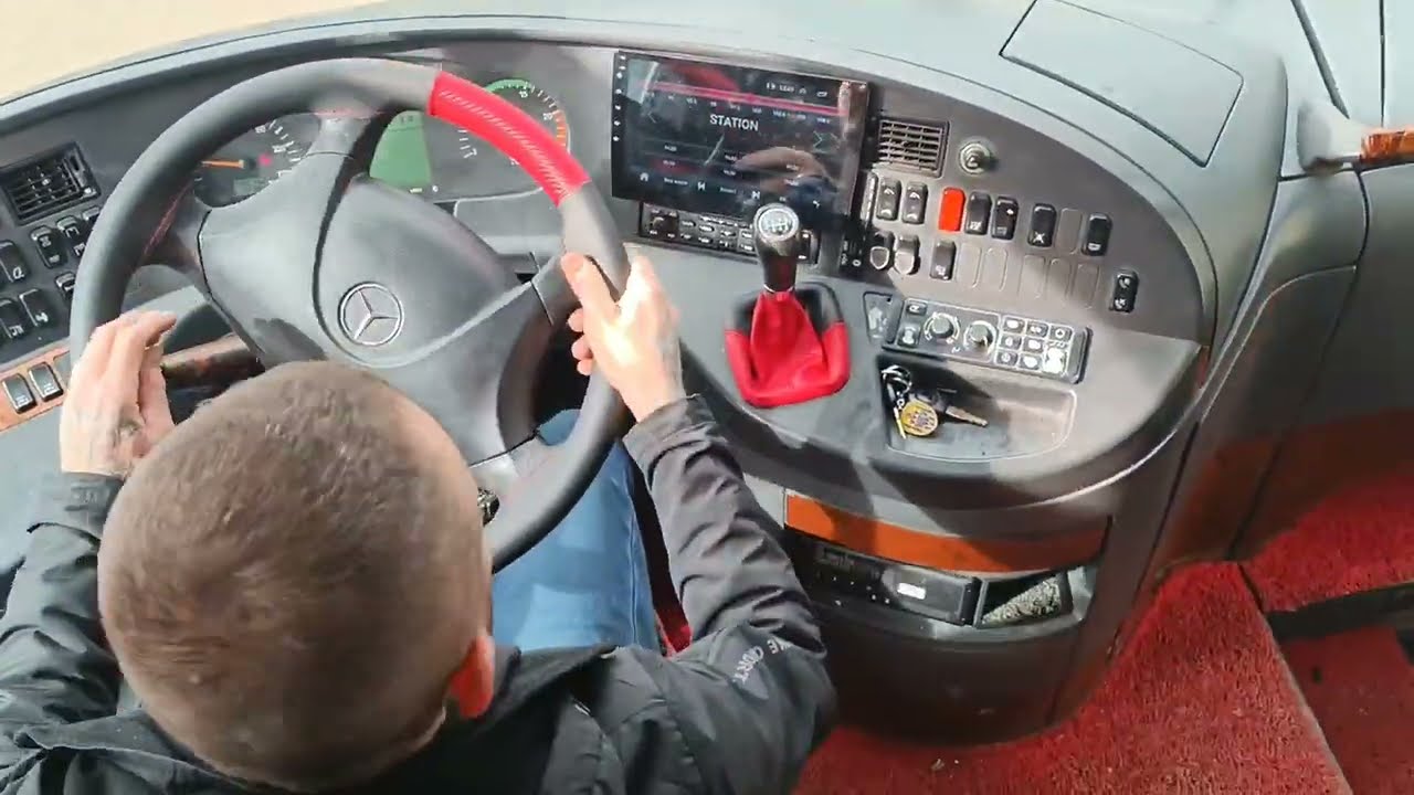 İŞ YOGGG BENDE TRAVEGOYLA MAHALLEDE GEZİYOMMM GARDAŞŞŞ...