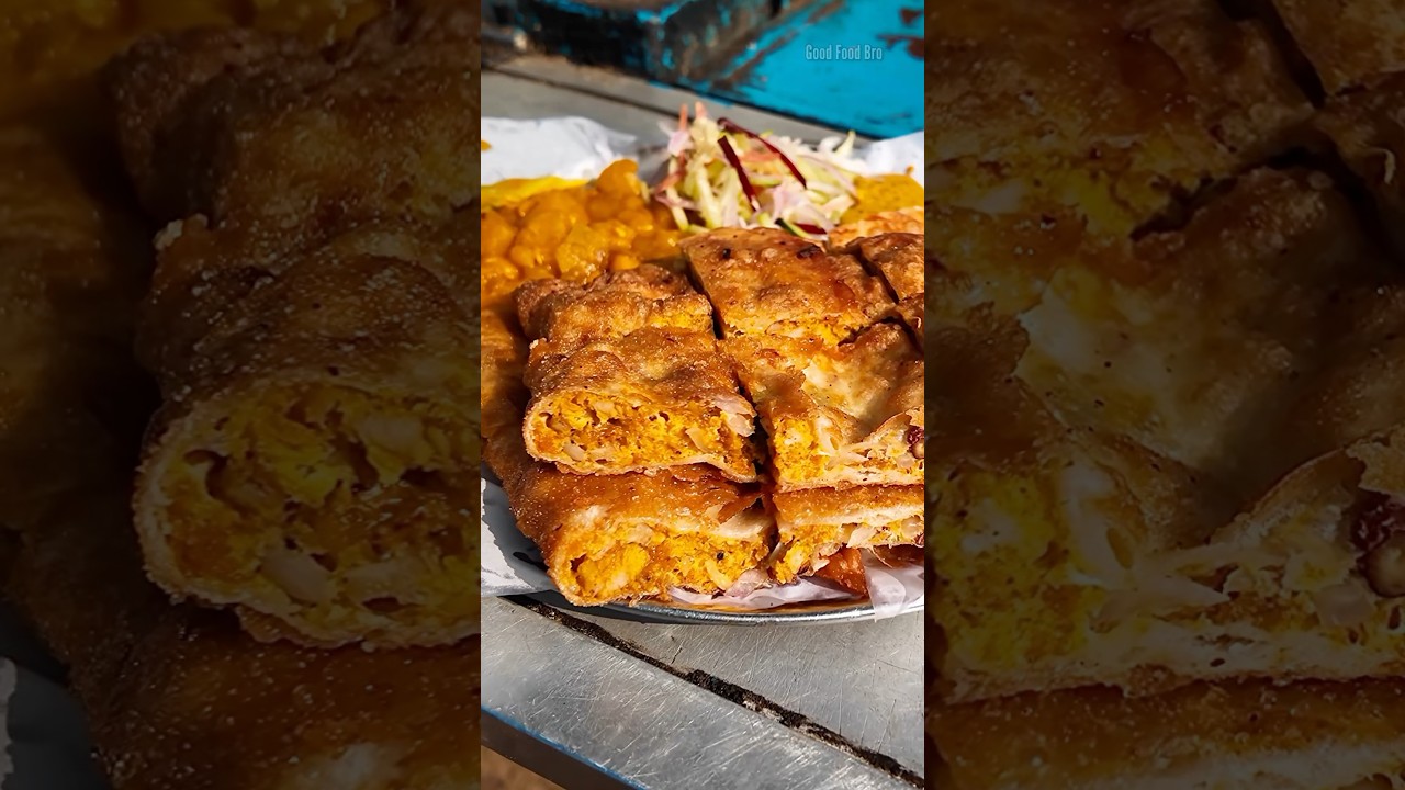 S Pal Moghali Bardhaman's famous 50-year-old Moghlai Porota shop