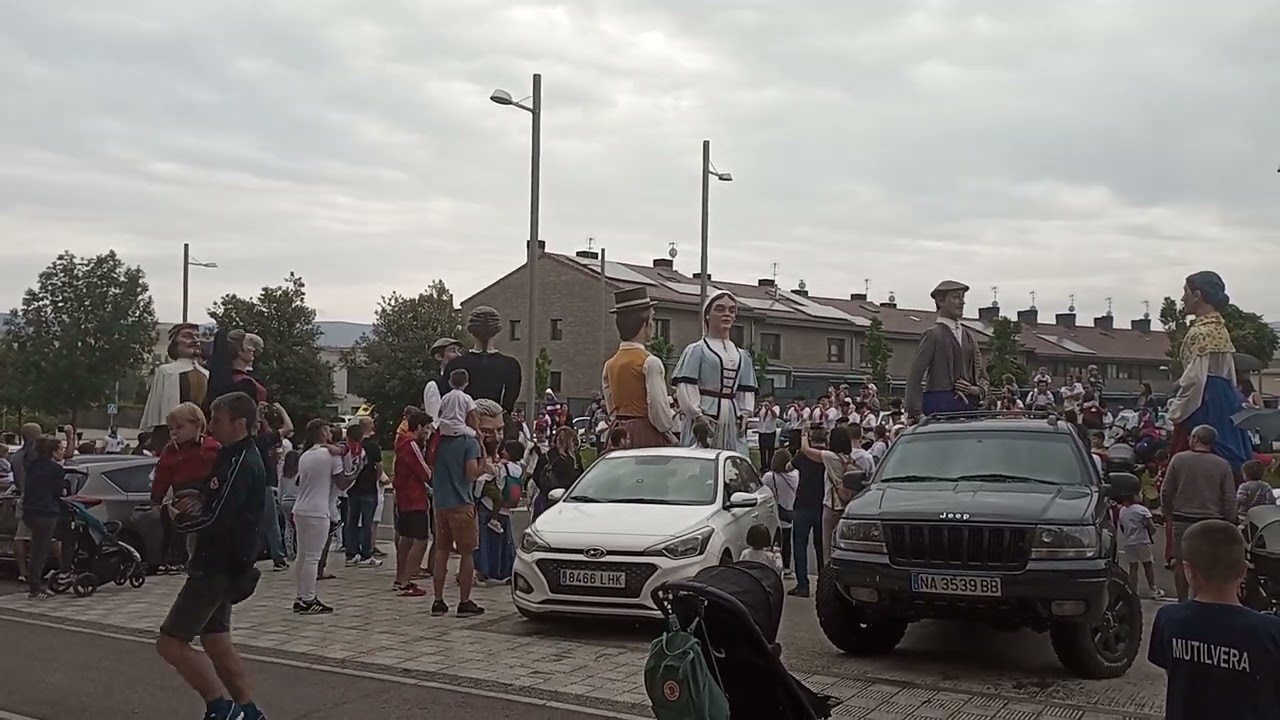 Gigantada de gigantes en Mutilva (Polonesa)