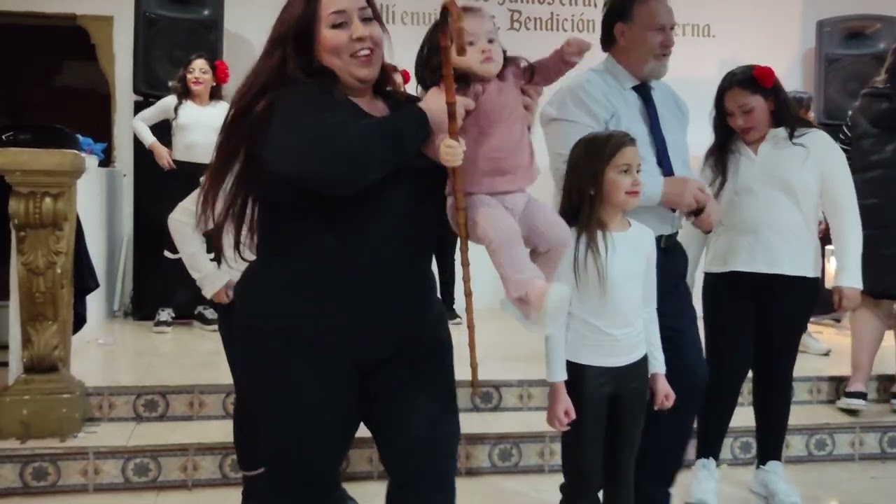 Danzas de las niñas , iglesia de Lumpiaque , zaragoza