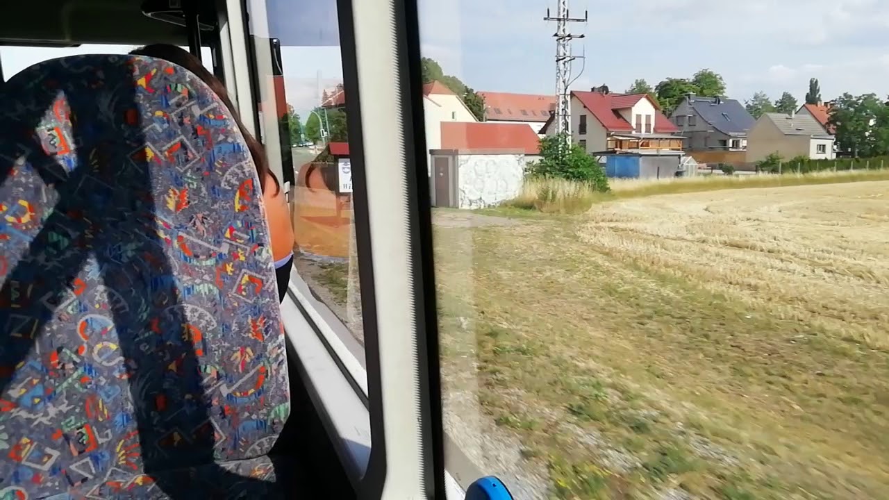 Bus mitfahrt Linie 131 von Merseburg nach Leipzig Hbf