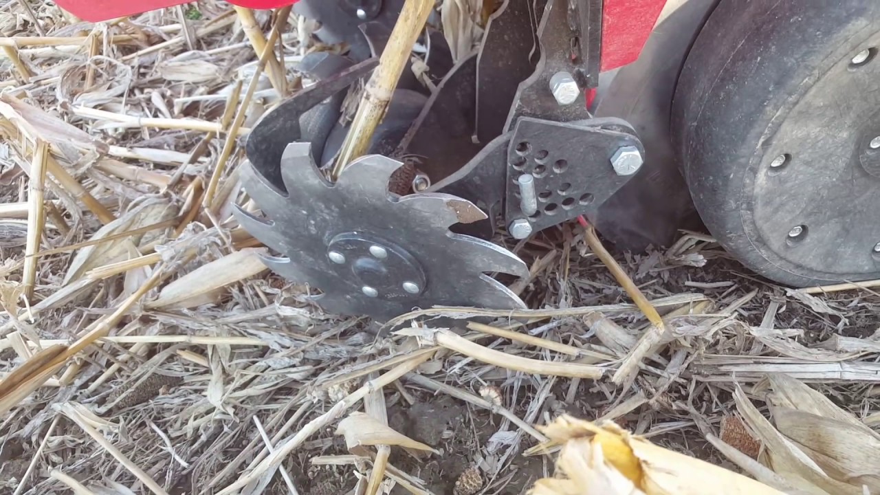 How a corn planter works