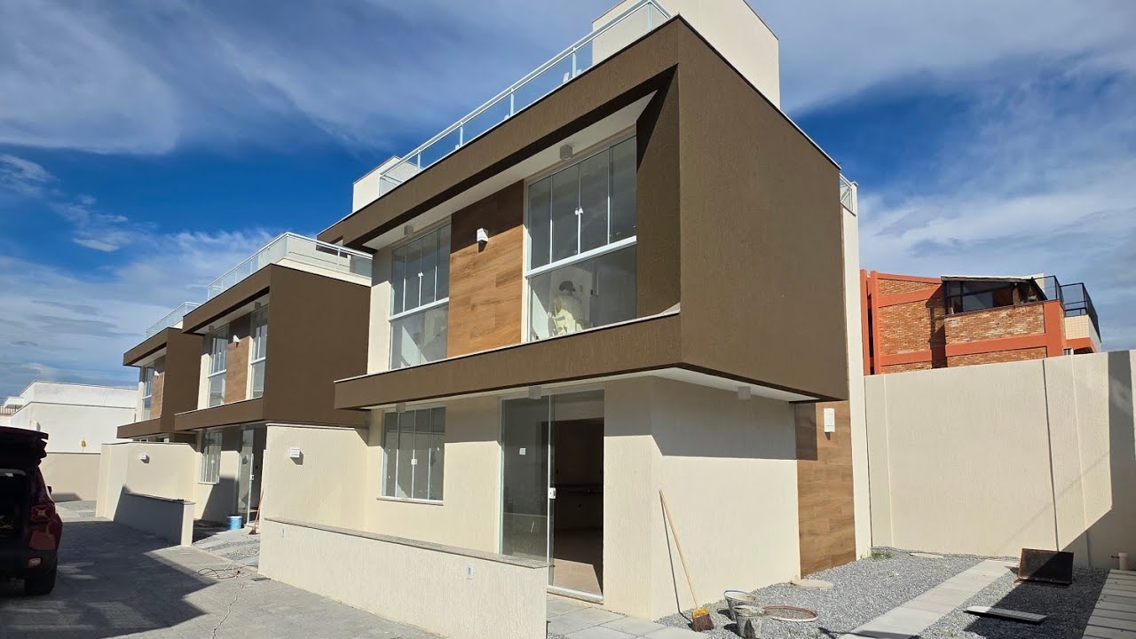 CASAS DUPLEX NO RECREIO - RIO DAS OSTRAS!