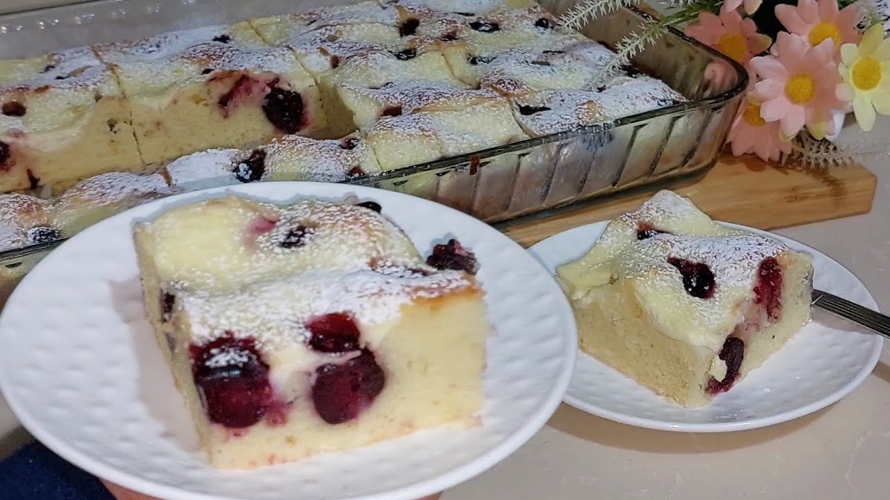 الكيكة المحشية بحب الملوك (الكرز)🍒 و الجبن😍 مختلفة‼️كيكة هشة بطعم رهيب جربيها تولي مدمنة عليها👍