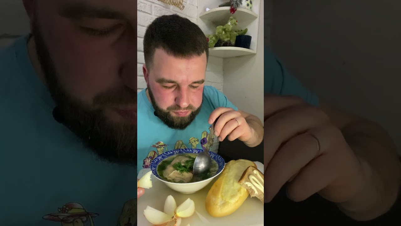 МУКБАНГ| ЛАПША ДОМАШНЯЯ|БАГЕТ С СЫРОМ| КУРОЧКА |Леха точит/ MUKBANG/Noasmr