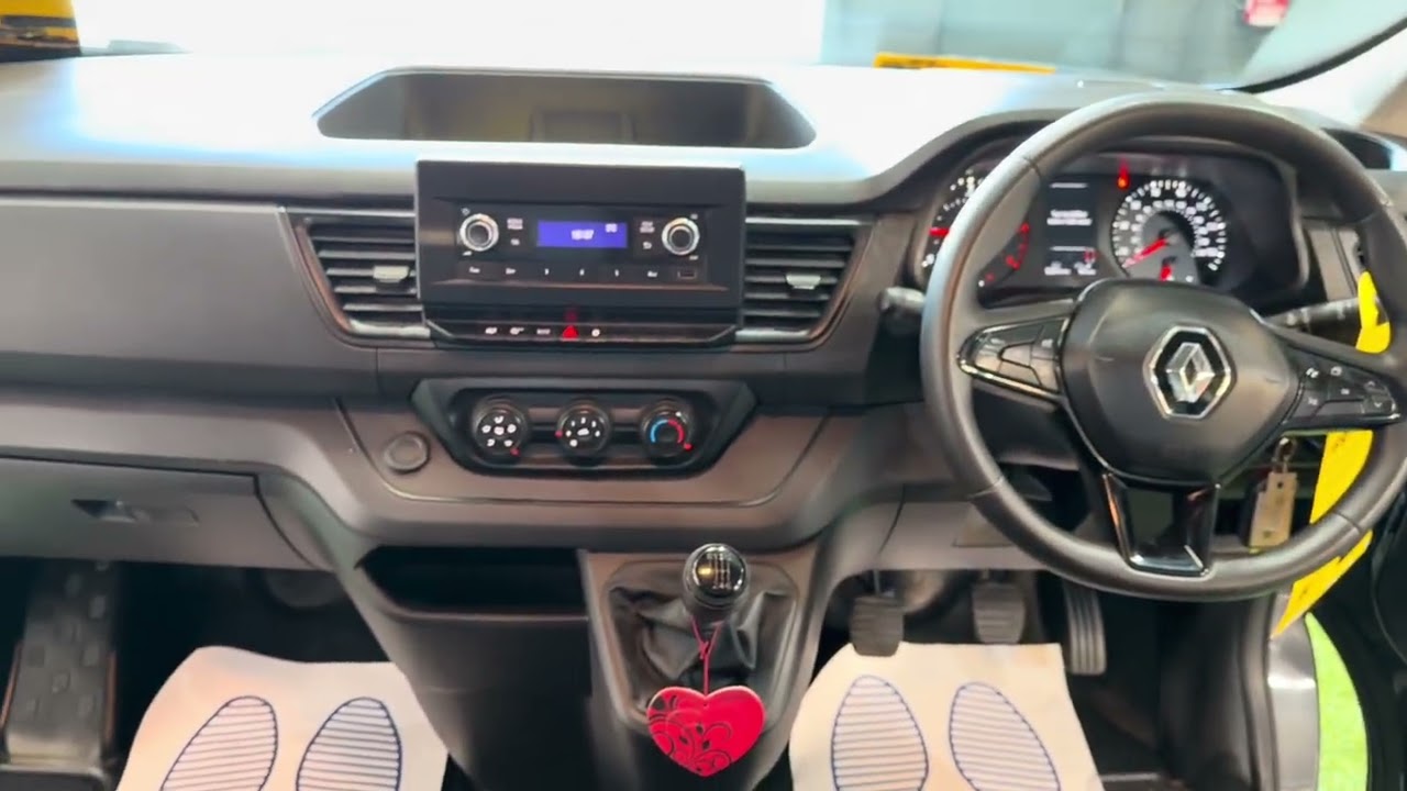 Renault TRAFIC Grey( BRAND NEW CAMPERVAN)
