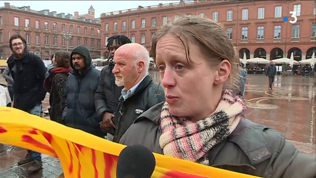 Mobilisation des sinistrés du 73 de  la rue Bayard à Toulouse