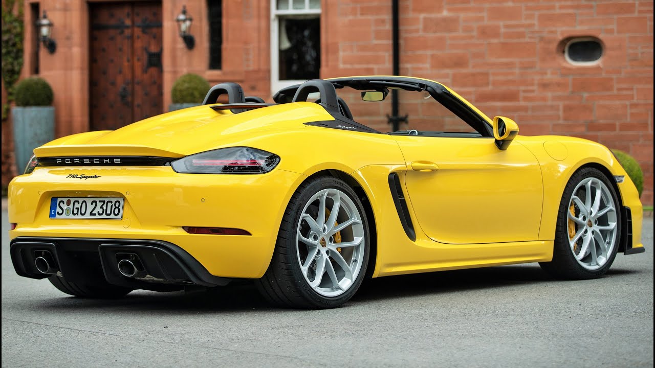 2020 Porsche 718 Spyder - Pure Driver’s Car
