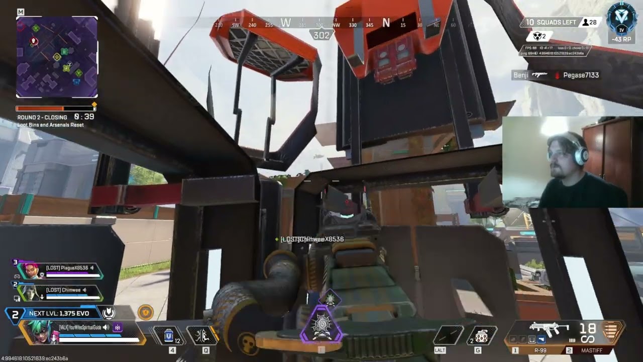STUCK INSIDE A CAREPACKAGE IN RANKED