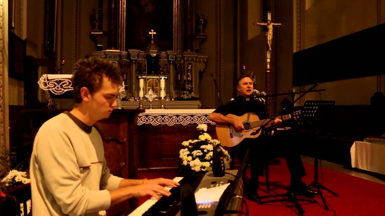 FR. Bennet Tierney - Z&aacute;znam z koncertu YOU&rsquo;RE THE ONE