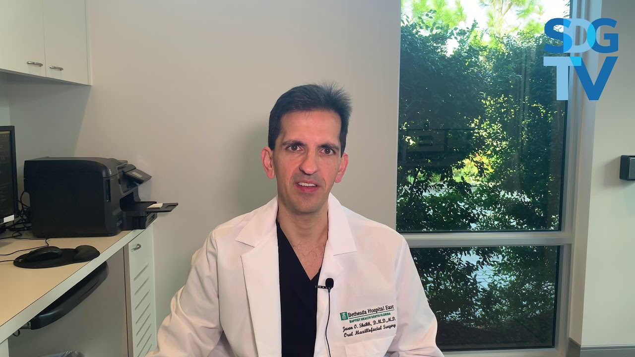 How Do I Know if my Wisdom Teeth Need to Be Removed? | Oral Surgeon, Delray Beach