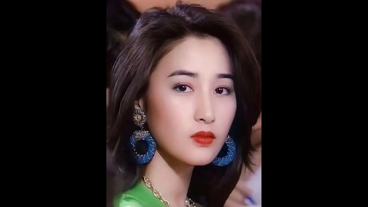 关咏荷和郭蔼明颜值演技对比，你觉得谁更胜一筹？ #港星女神 #童年女神 #绝世美颜 #颜值巅峰 #永远的女神