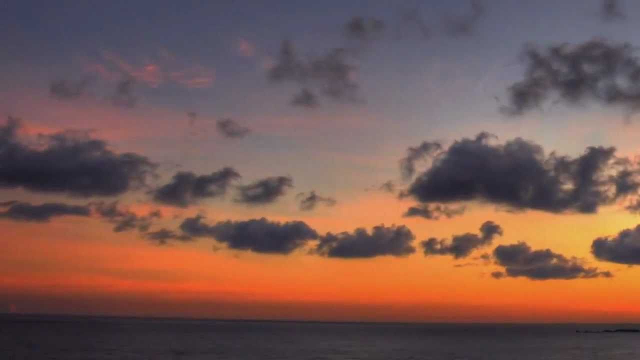 Adam Nickey feat. Tiff Lacey - Letting Go (Original Dub Mix) [Music Video] [Deep Blue Records]