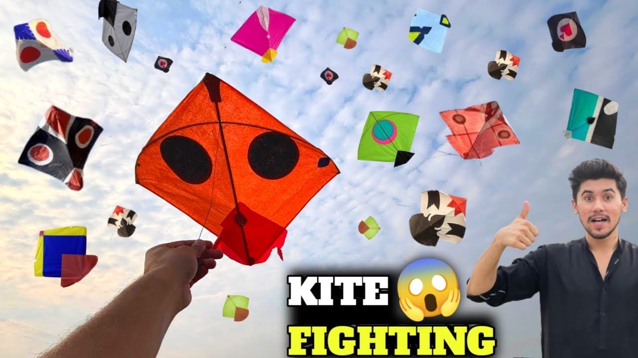 😱Kite fighting || kite looting scenes🥵 || Buying new kites 🪁 || Etny sary kites buy kr liye😍