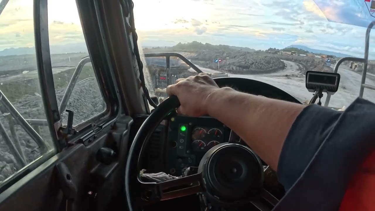POV DRIVING CAT 777 AT NIGHT SHIFT