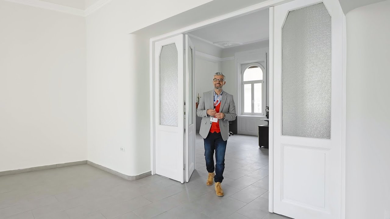 Casă/vilă cu 12 camere și multiple opțiuni de destinație, strada G. Coșbuc, Oradea.