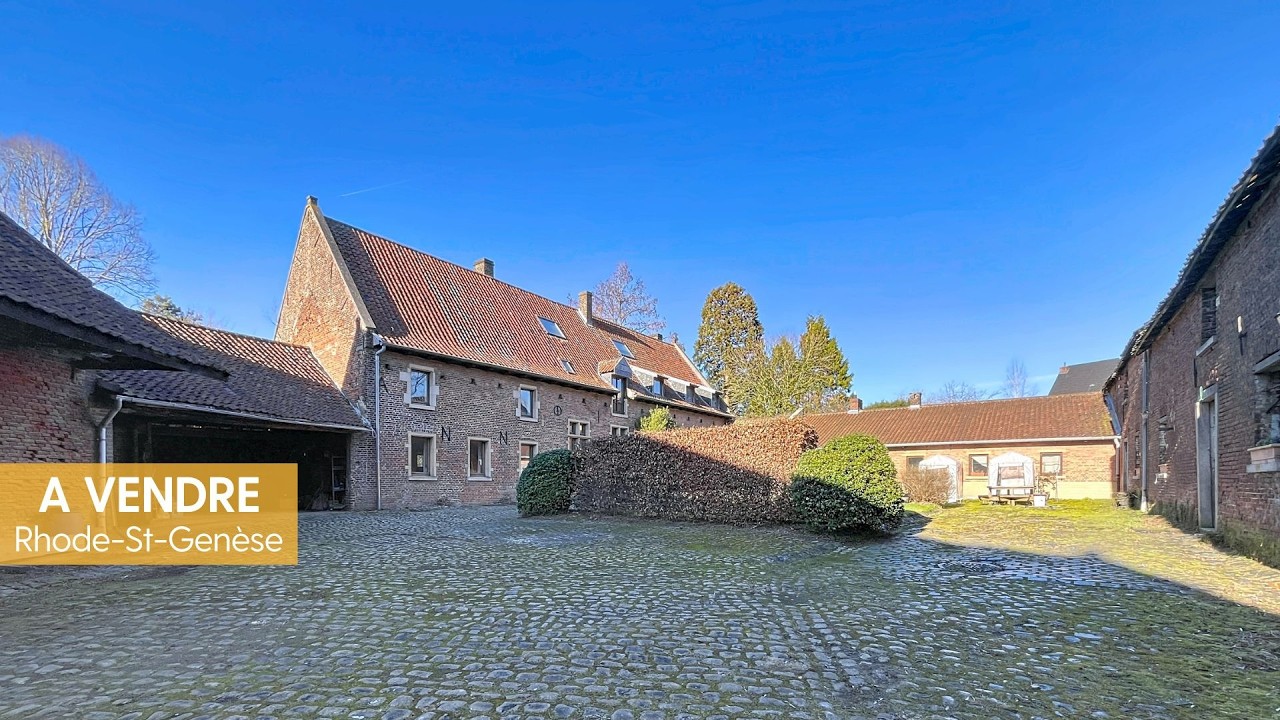 Corps de ferme d’exception ±450 m² bâtis – ±4 ha comprenant jardins, verger, pâtures et marais