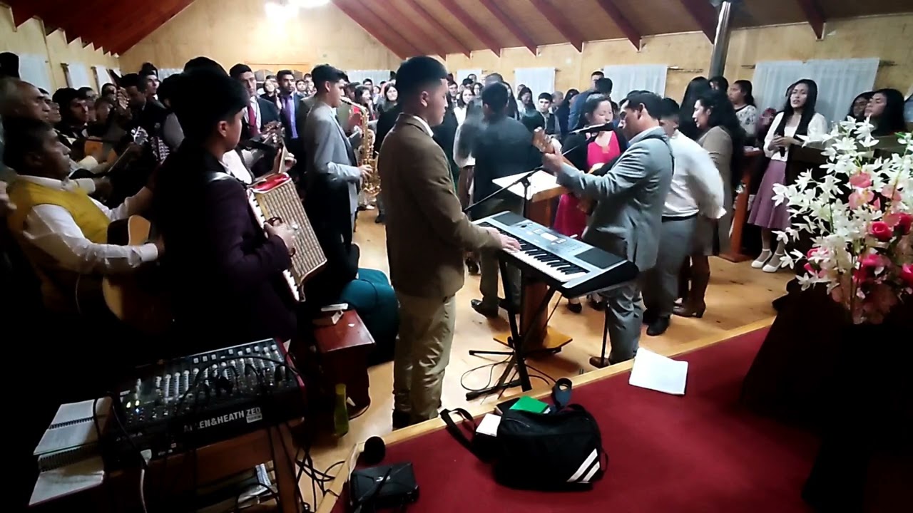Baja a Dios de las nubes🎶Siempre estuviste aquí🎶Tu viste en mi🎶 Rénuevame🎶Vigilia Los Pellines🔥🔥