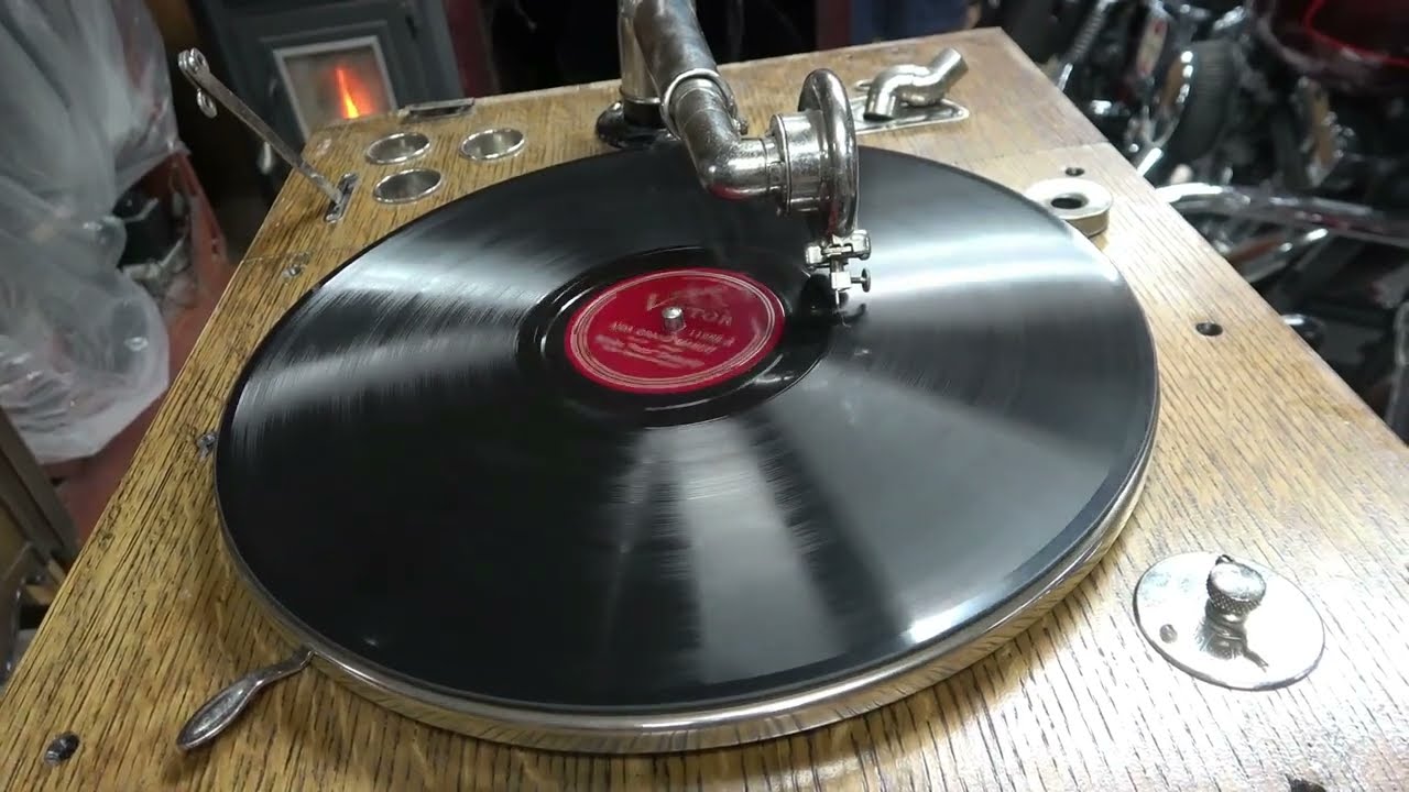 1916-17? Sears Silvertone phonograph with Edison and Pathe record adapter repair