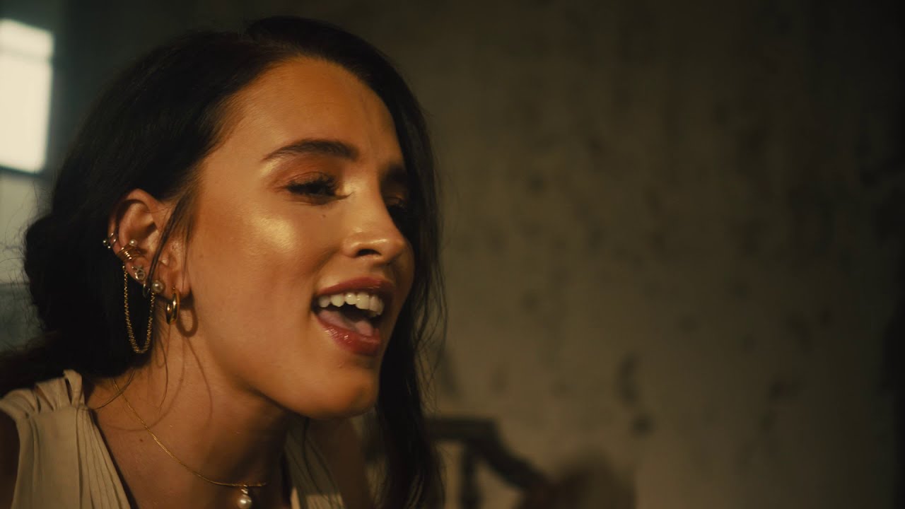 Maddie Walker - Love Her Again (Official Music Video)