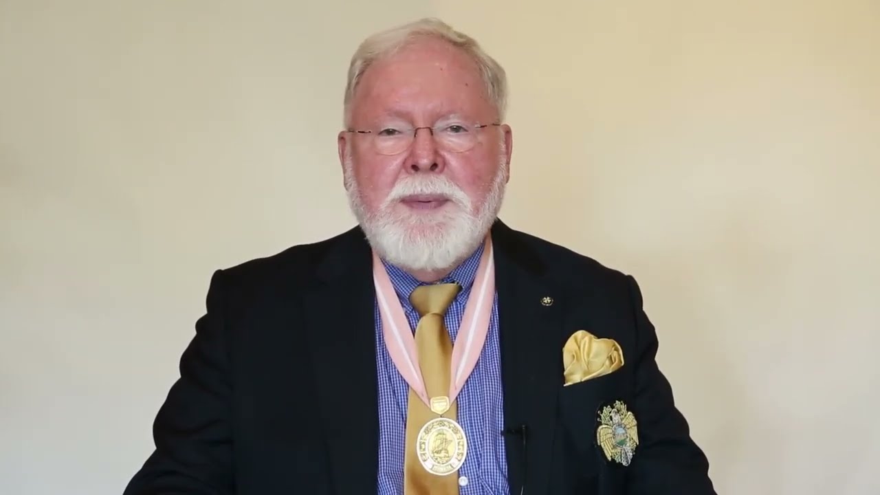 THE MAYFLOWER AND ITS CREW: A NAUTICAL AND SOCIETAL HISTORY