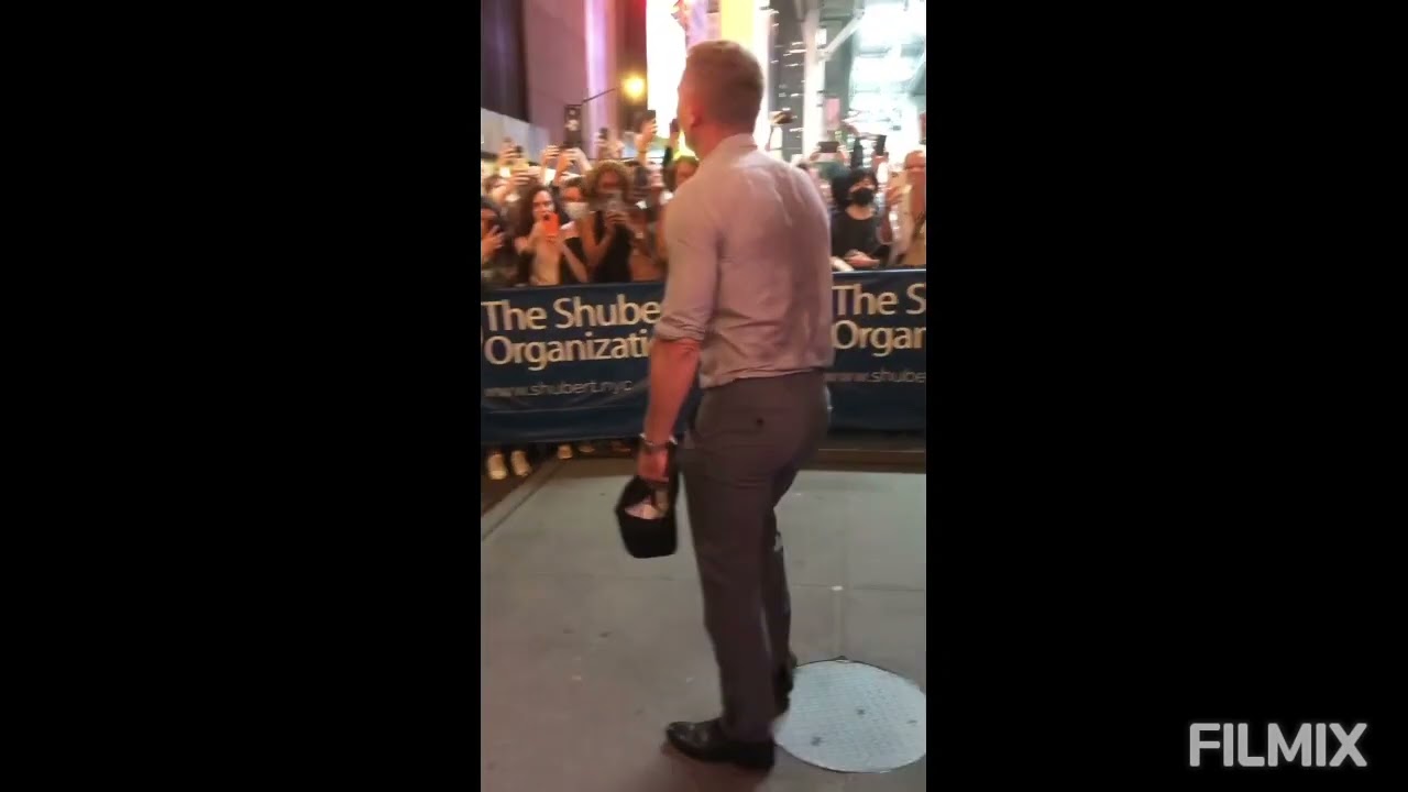 Daniel Craig! Farewells Macbeth! @artcommented - Instagram