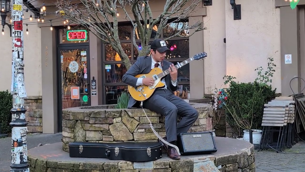 There was a guitar player in the courtyard on Mississippi when I was on my walk. February 11, 2026