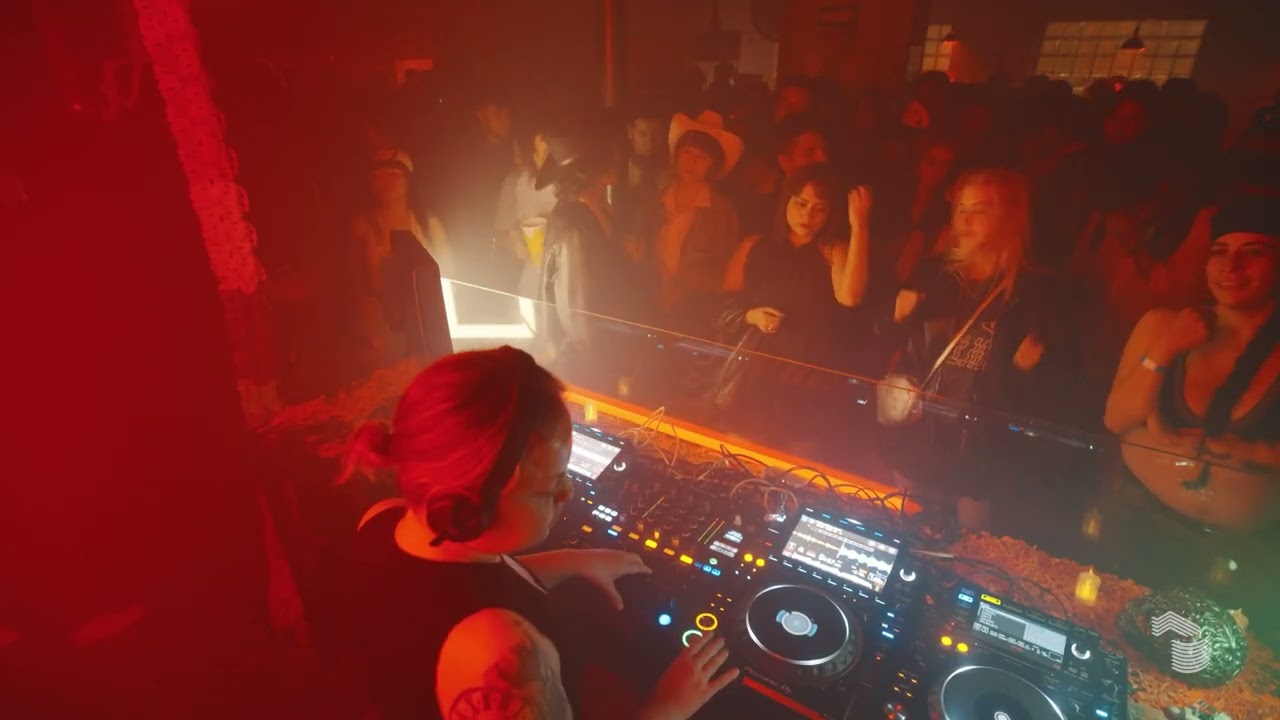 ERIKA MENA | JAPAN CLUB #0050 - FIESTA DE DISFRACES 
