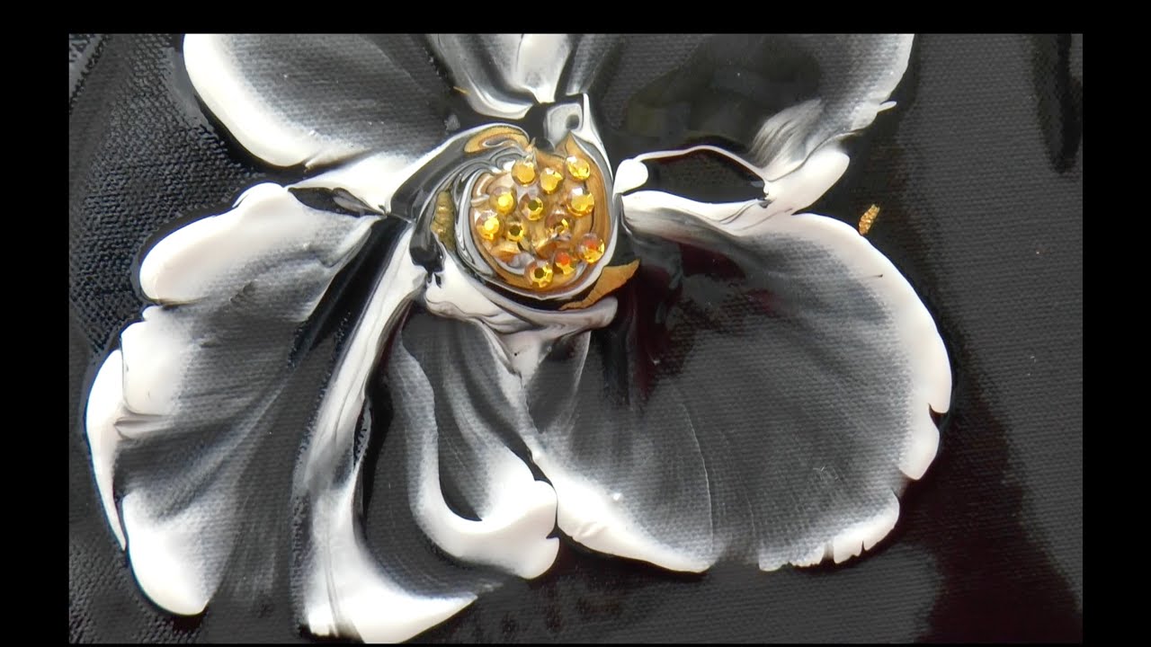 Цветок со стразами/ Flower with gemstones. Интересная и очень легкая техника создания цветка. Inlay