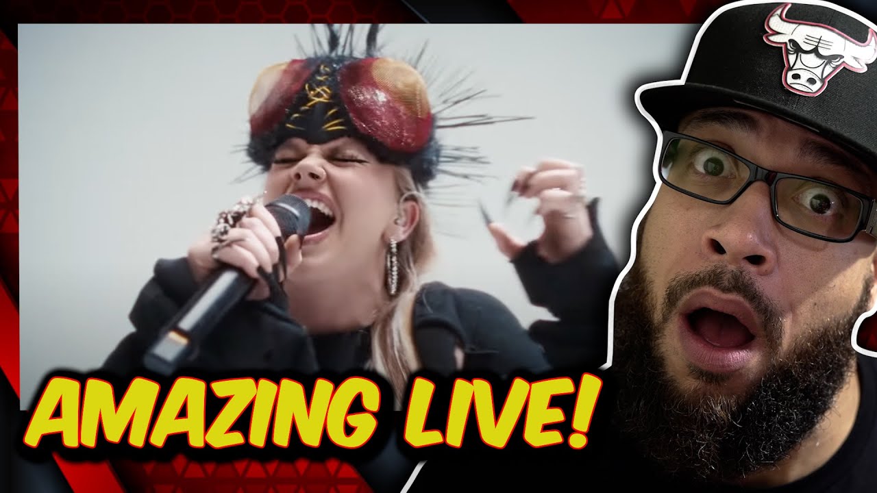 THE LIVE IS SO GOOD! Videographer REACTS to Chinchilla 