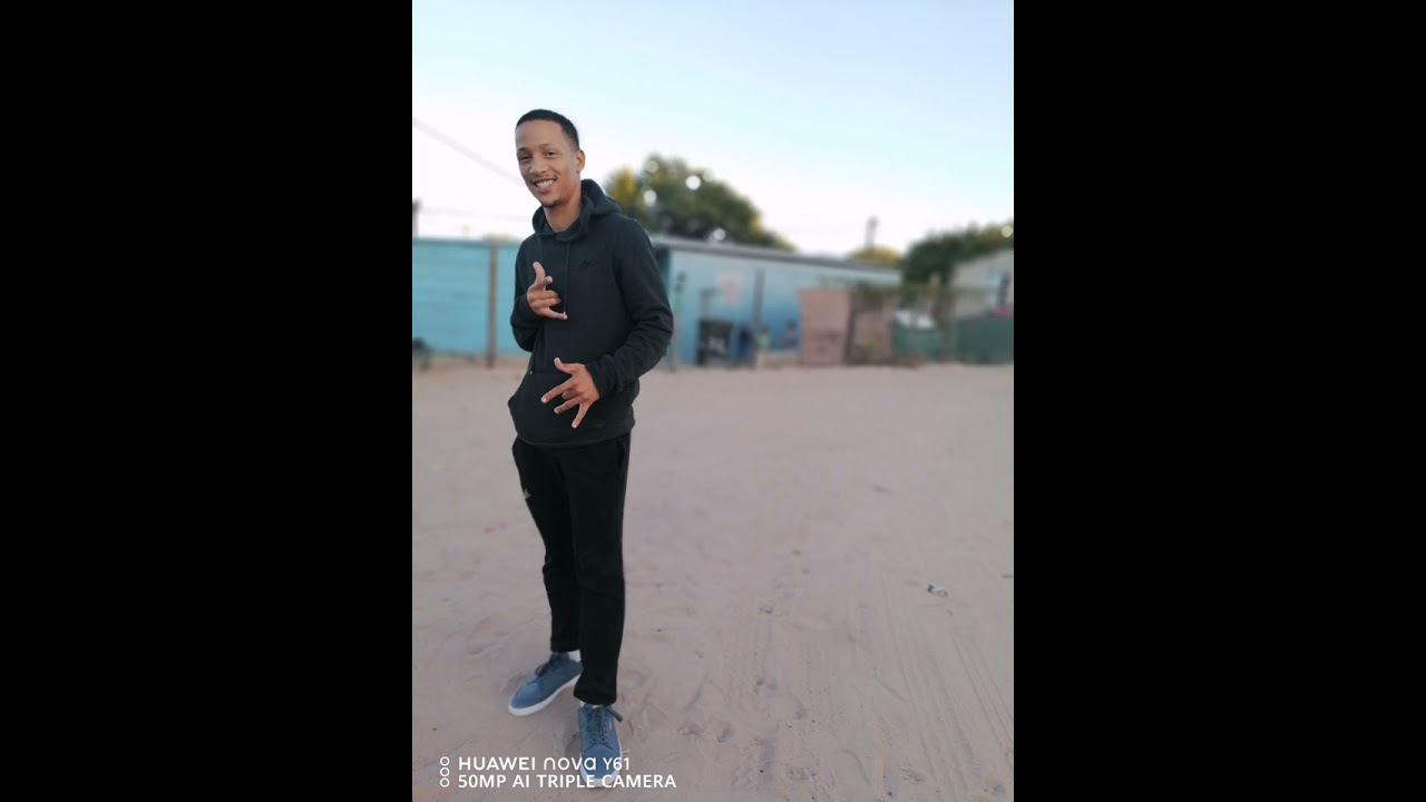 DJLLEYTON PLAAS TOE MIX