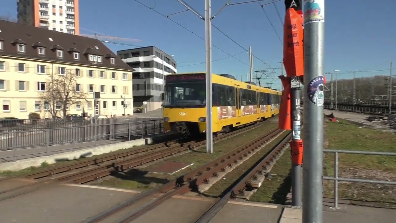 DT8 #ssb_ag Einfahrten in die Haltestelle Budapester Platz