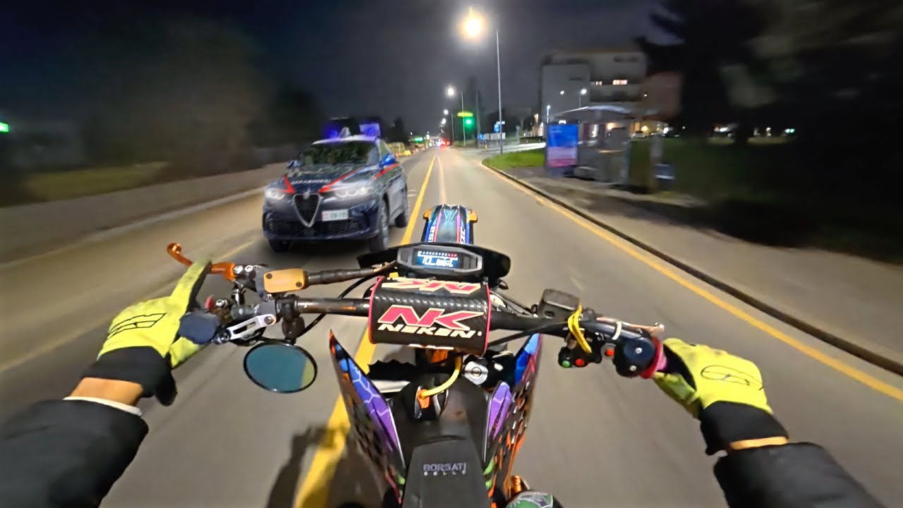 RIDEUOT IN MOTO FINITO MALE...la polizia ci ha...?!