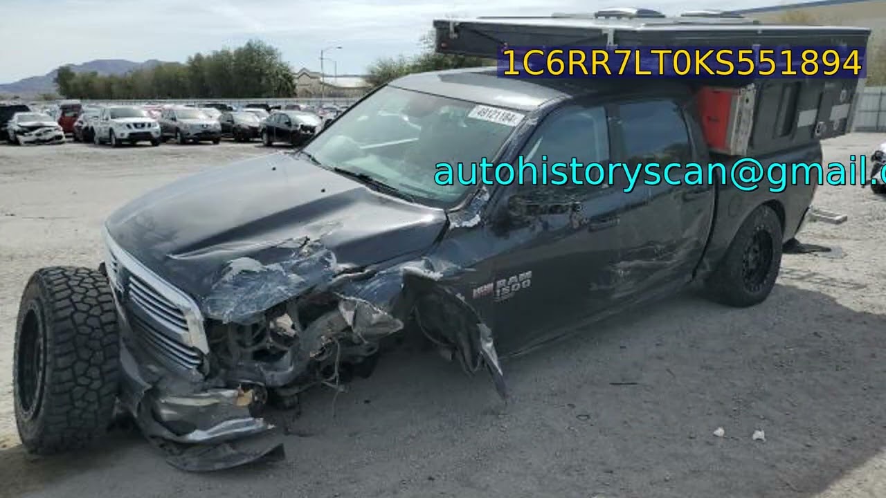1C6RR7LT0KS551894 - Ram 1500 Classic Slt 2019