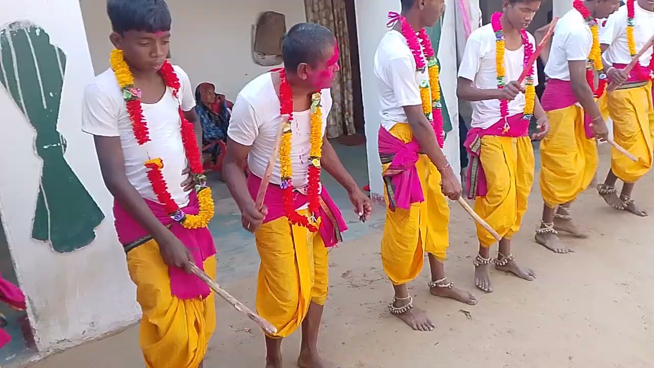 Samdhin bhet CG Danda Dance /Danda group PURENA BUDHA 