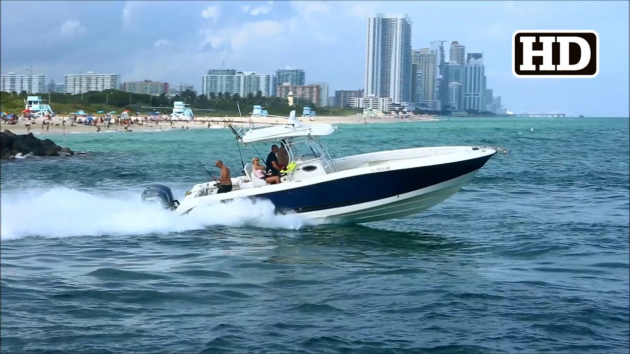 Hydra-Sports CC in Dark Blue Running out of Haulover