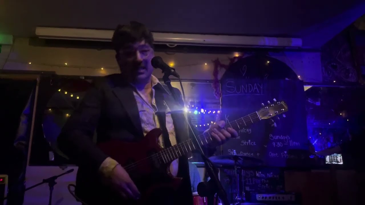 M-JO Live Biddle Bros - There's a Blank - Only shooting out your Brains - Silly Mr. Cake