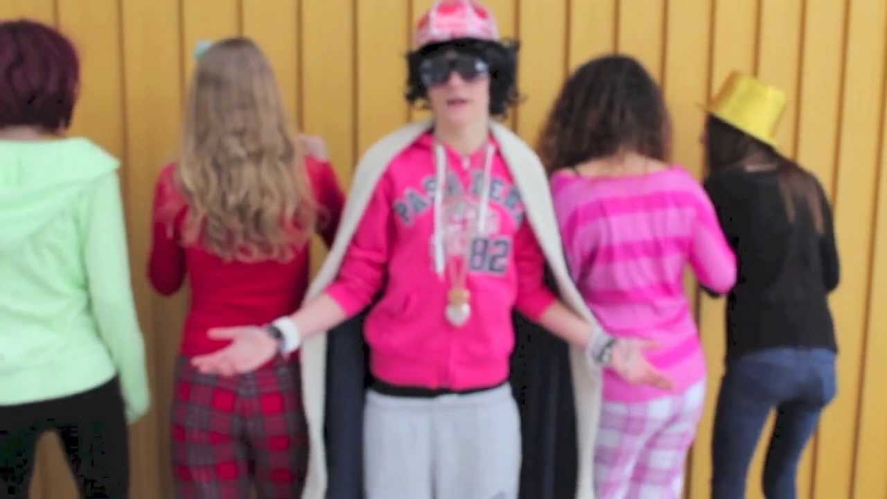 MMTV  Skaka Rumpa  (7MM 2013 Videos)