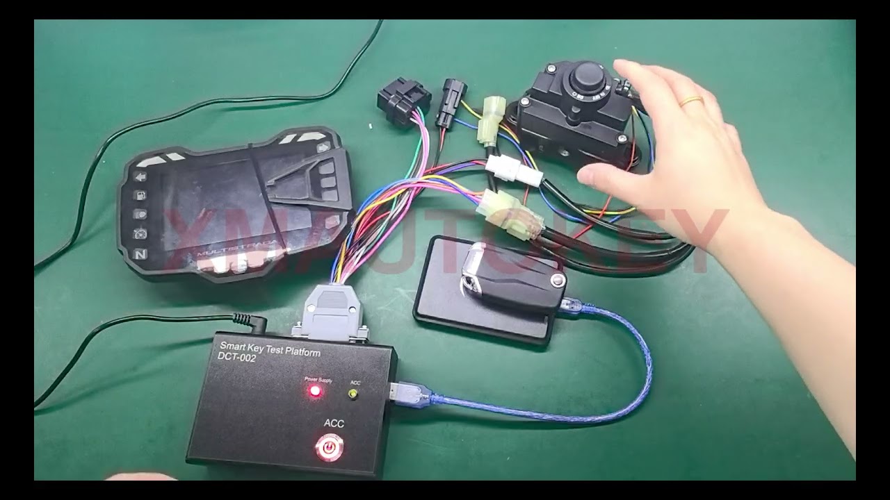 DCT-002 smart key test platform for Motorcycle DUCATI 4D keyless and 8A keyless types .