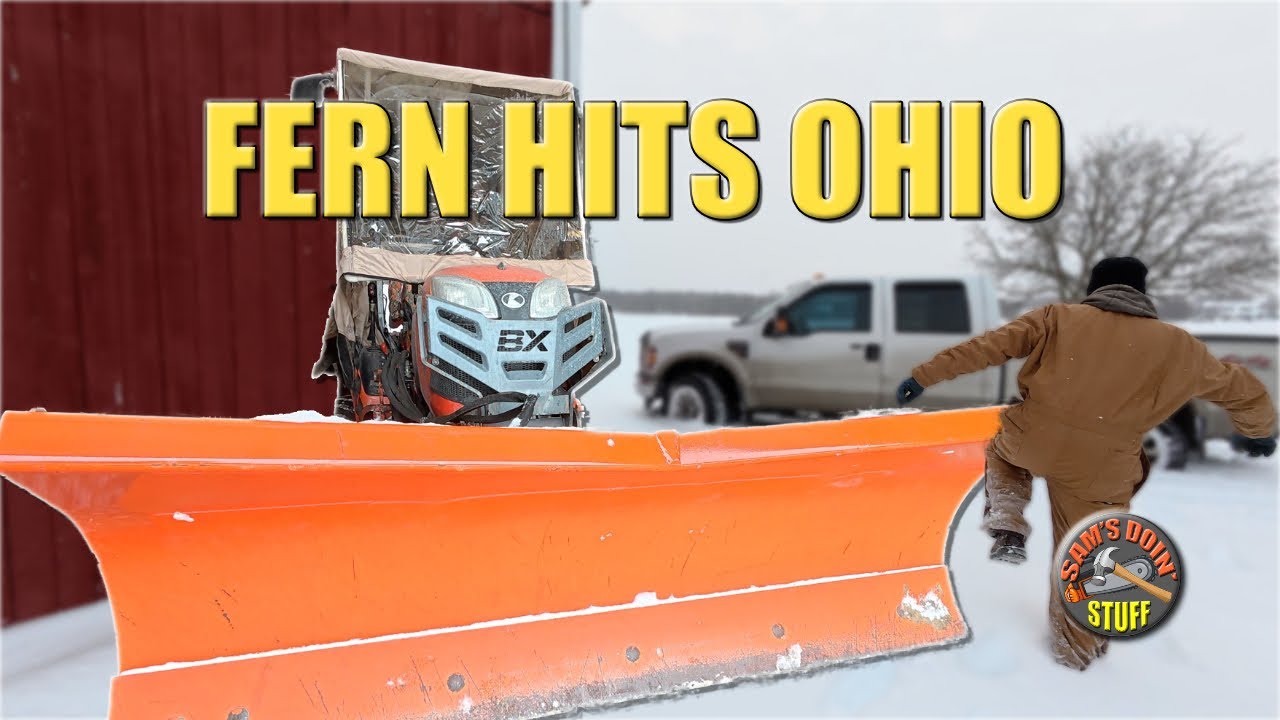 ❄️ 12–14 Inches of Snow, Frozen Pipes & One Tough Little Tractor 🚜 | Winter Storm Fern
