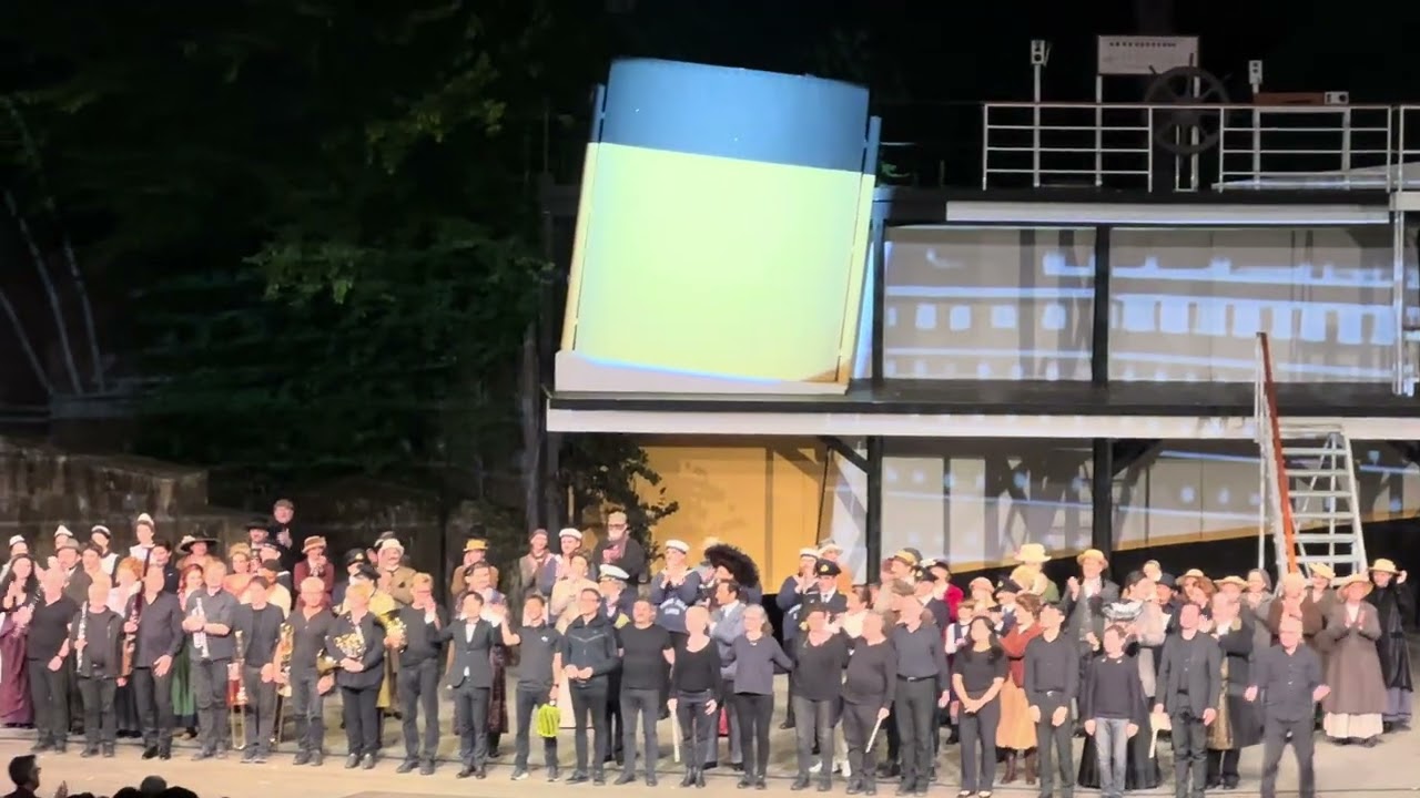 »Titanic« Premiere bei den Freilichtspielen Tecklenburg Schlussapplaus vom 25.07.2025