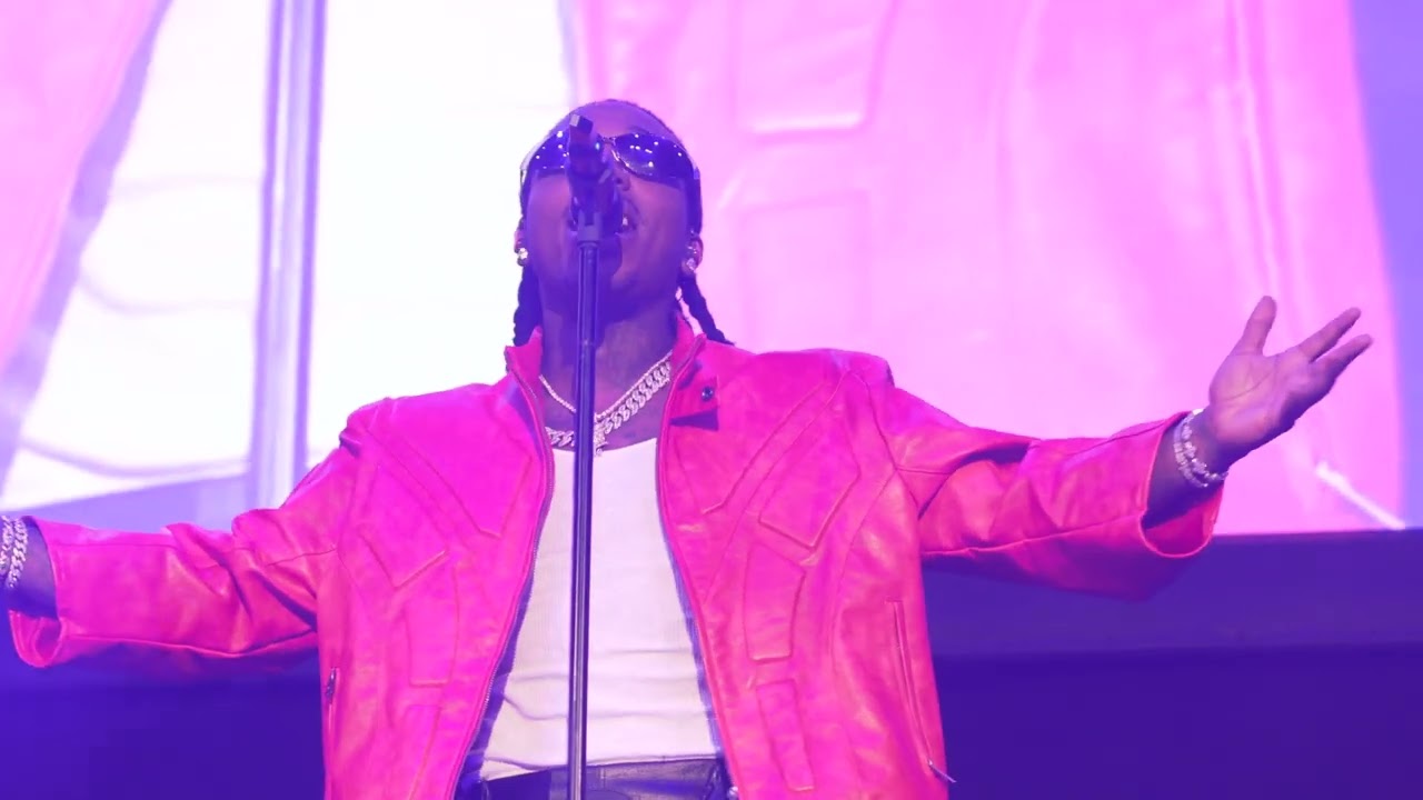 Jacquees - Touchdown (Live from F*ck A Friend Zone Tour)