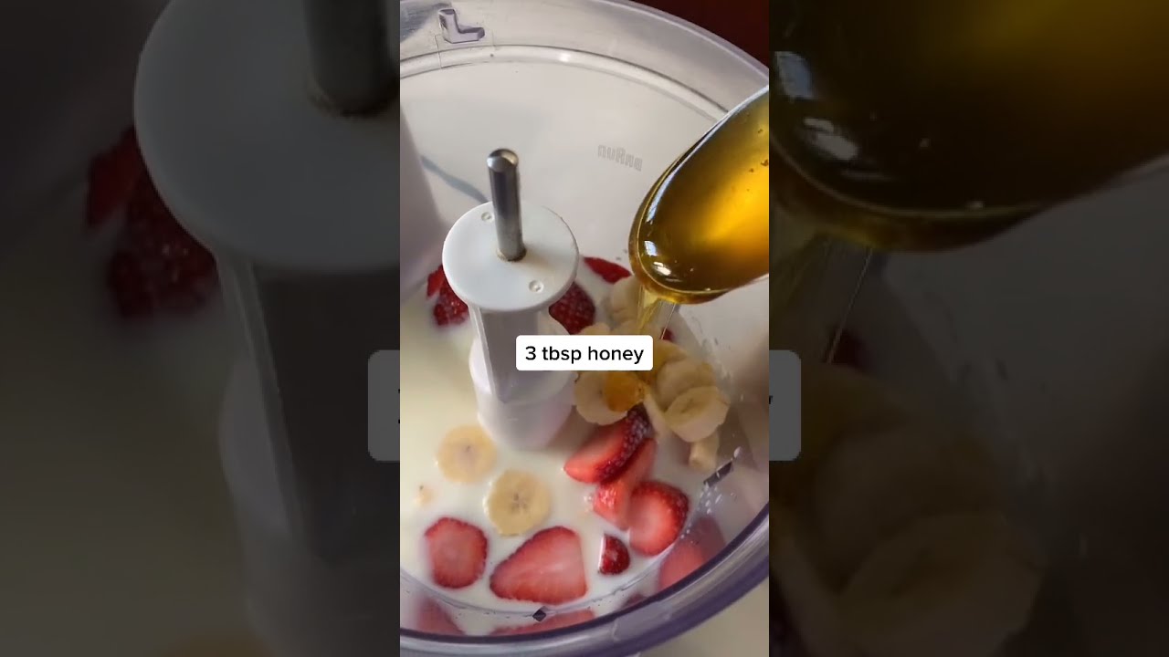 Make a strawberry banana smoothie for weight loss