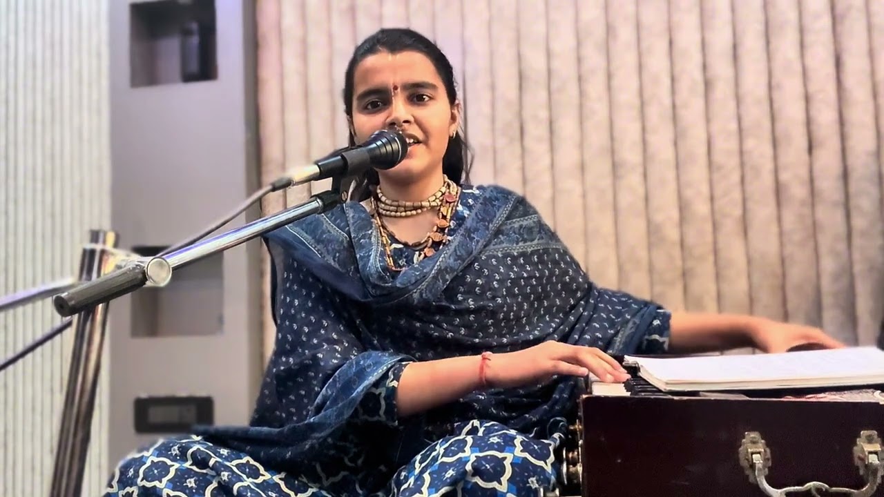कान्हा की दीवानी बन जाऊँगी 🦚🌸