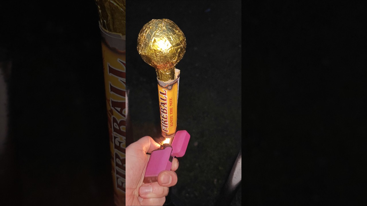 Fireball Sr Pyro #shorts #diwali  #polenb&ouml;ller #fireworks #feuerwerk #vuurwerk #pyroaddicts #pyro