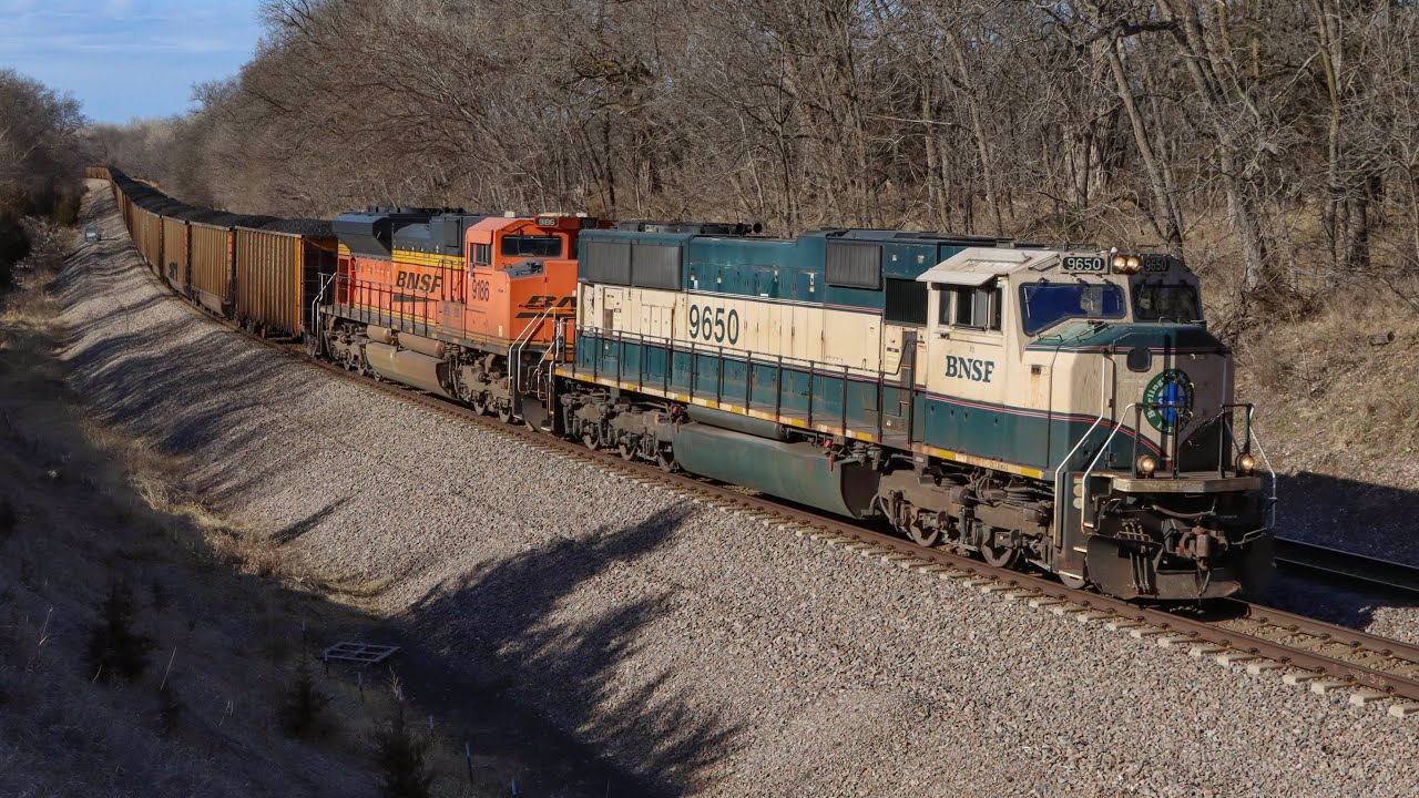 H-GALLIN and BNSF 9650 Leading Near Ashland, NE!