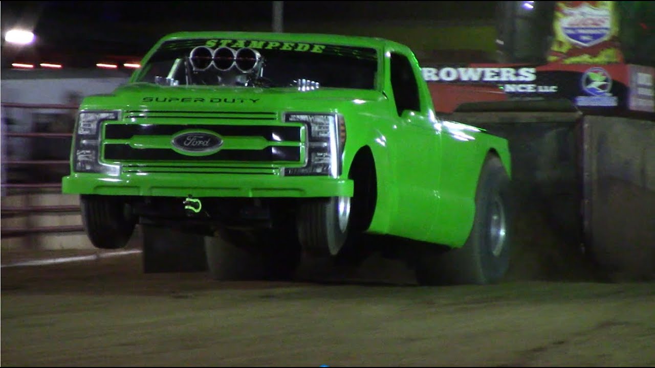 2021 Super Modified 2WD Truck Pulling! TNT Truck & Tractor Pull. Sevierville, TN. 10/15/21