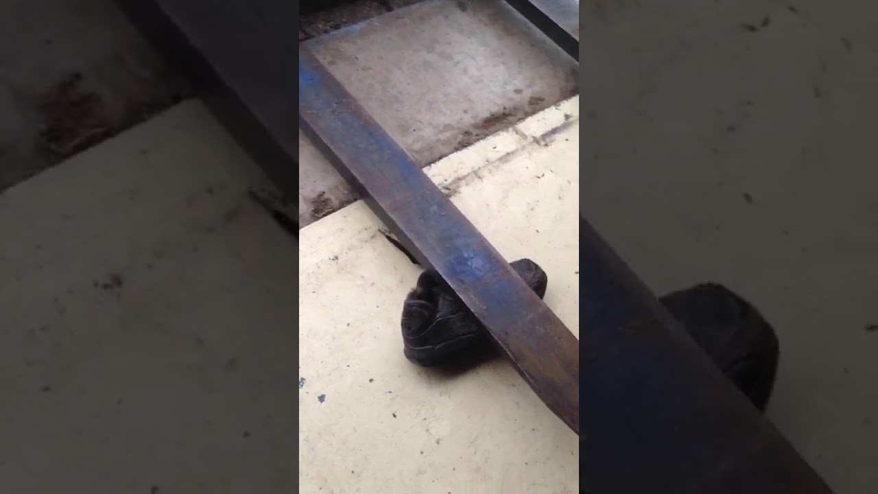 Killing sneakers, old max 90 destroyed